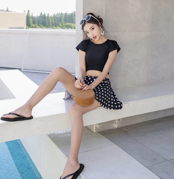 Mina_Swimsuit_露腰分體韓版溫泉泳衣_Mina_Closet