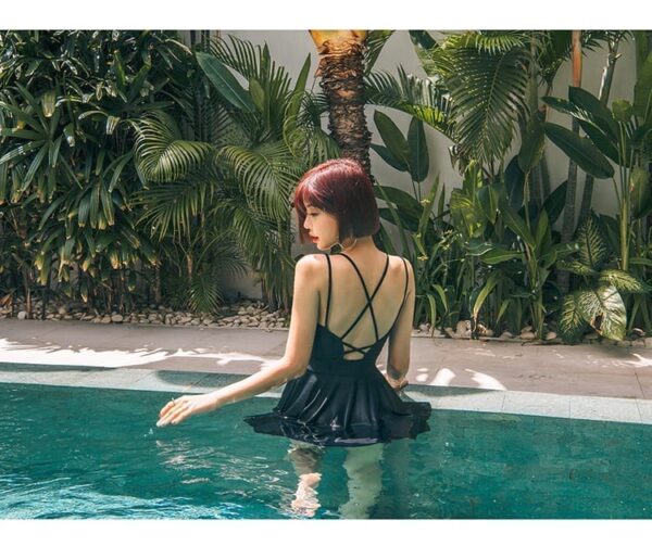 Mina_Swimsuit_韩版保守连体露背泳衣_Mina_Closet