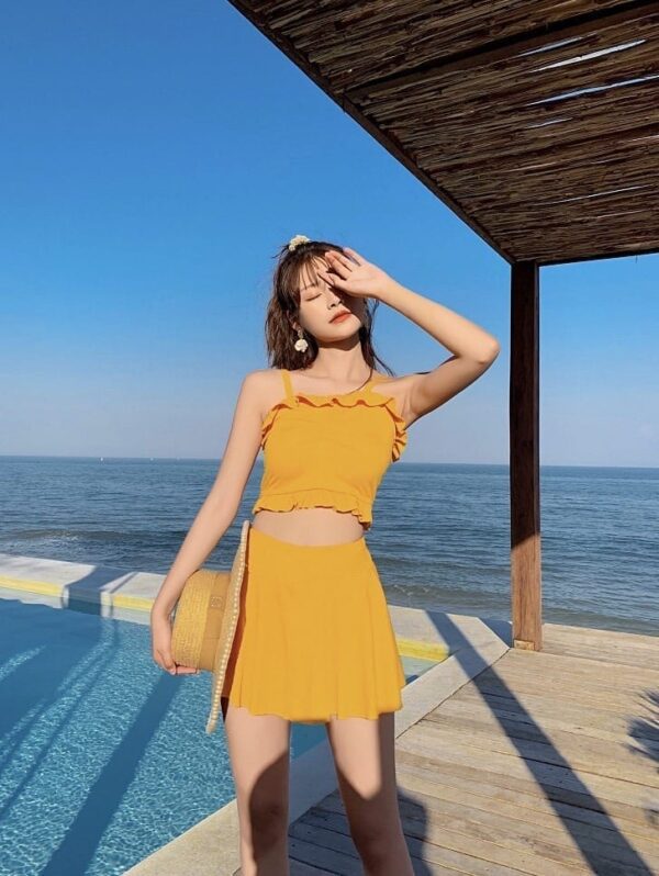 Mina_Swimsuit_兩件式露腰吊帶泳衣_Mina_Closet