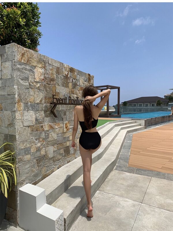 Mina_Swimsuit_露膊露侧腰设计连身泳衣_Mina_Closet